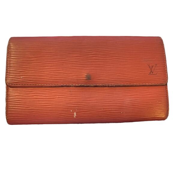 Louis Vuitton Brown Sarah Epi Wallet - Picture 1 of 12